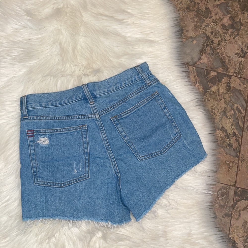 BDG for Urban Outfitters Girlfriend High Rise Raw Hem Distressed Denim Shorts - Picture 3 of 5